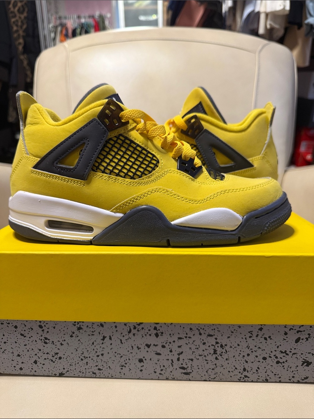 Jordan Air Jordan 4 Retro (GS) Tour Yellow / Dark Blue Grey